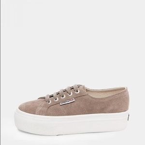 platform suede supergas